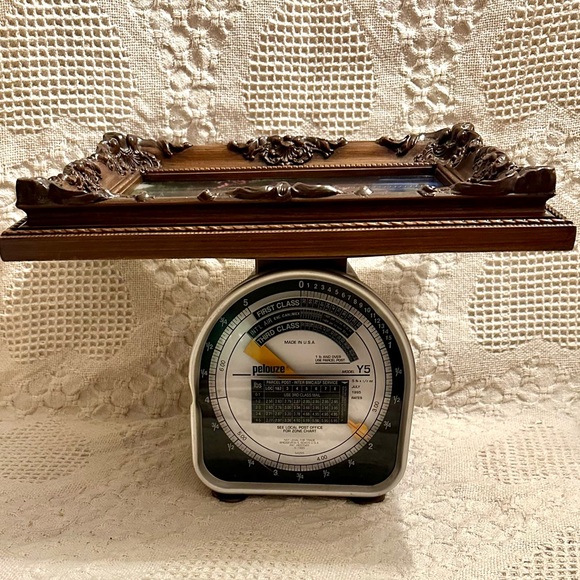 Victorian Ornate 3D Photo  Picture Frame Dark Brown Wood  Wall Mounted 11x13 - Picture 15 of 16